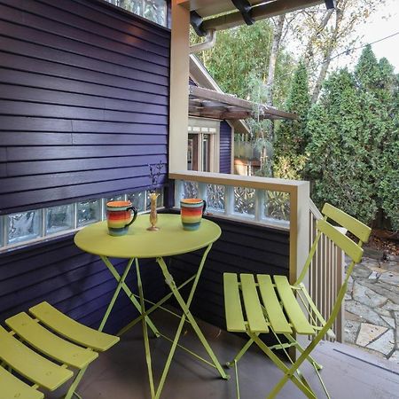 Secluded Patio Suite Right By All The Action Portland Exterior foto